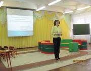 Алина Сергеевна Куликова, заведующий МАОУ "Детский сад № 6 "Тополек" начинает работу семинара