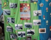 Сотрудники детского сада  проводят работу к 70-летию Победы в ВОВ. В каждой группе создан уголок с данной тематикой.