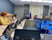 10 июня 2025 года в 12 часов в малом зале парламентского центра состоялось рабочее совещание комитета по образованию и культуре