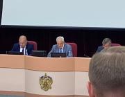 24 сентября 2024 года в 11 часов в зале заседаний Саратовской областной Думы состоялись депутатские слушания на тему «Умный город. Перспективы развития»